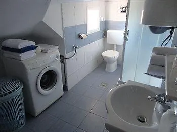 Gostinjska kuća In The Split