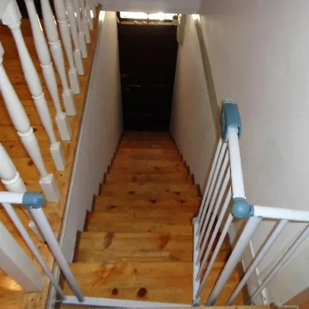 In The Palace 3* Σπλιτ